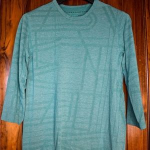 Athletic tee. Under Armour size M.